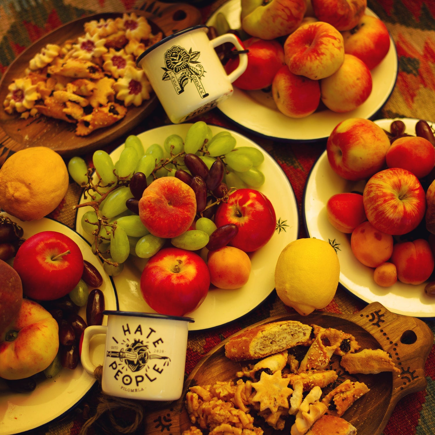 TABLEWARE