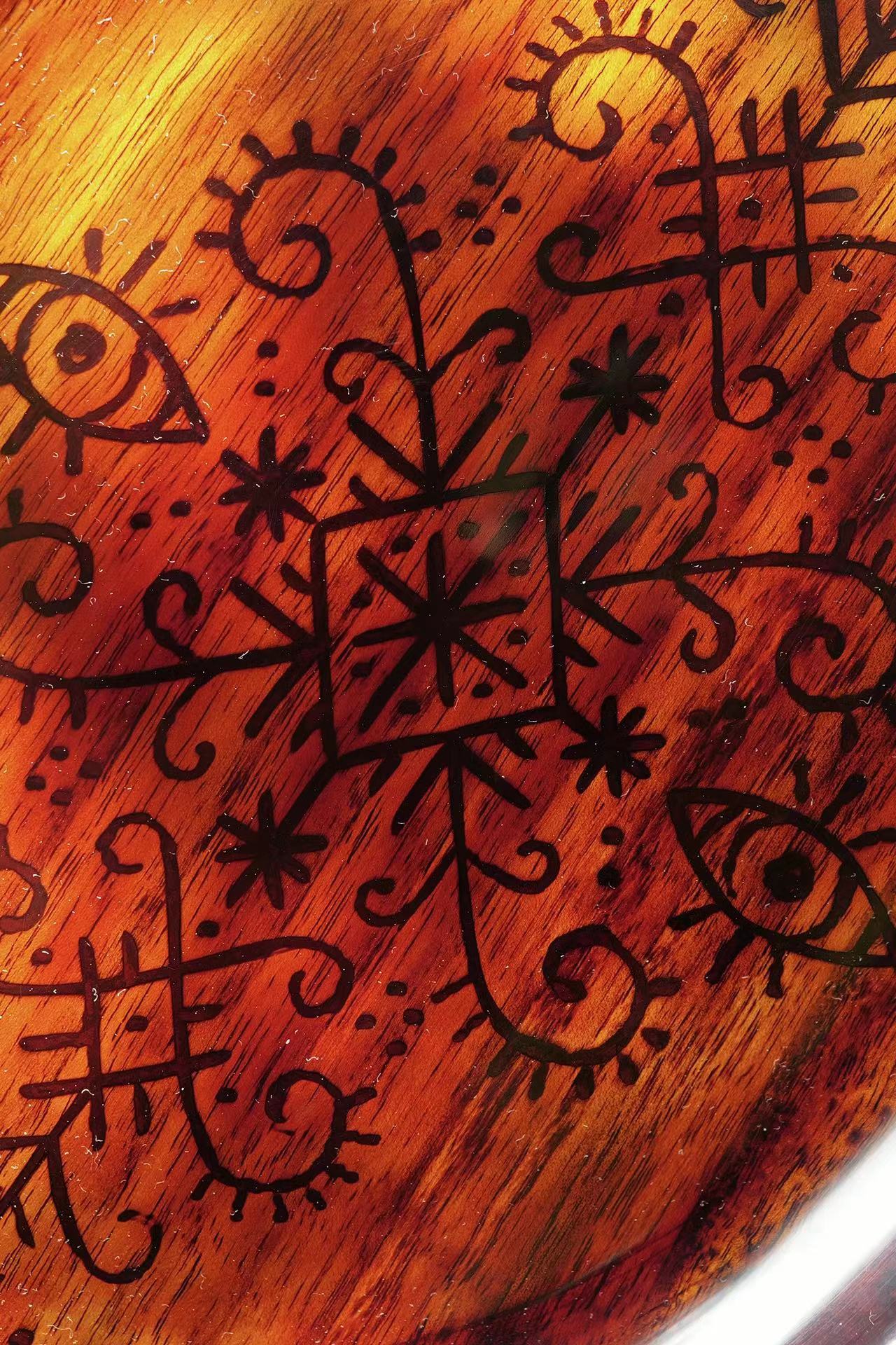 Filomela Wood Eyes Plate (LARGE)