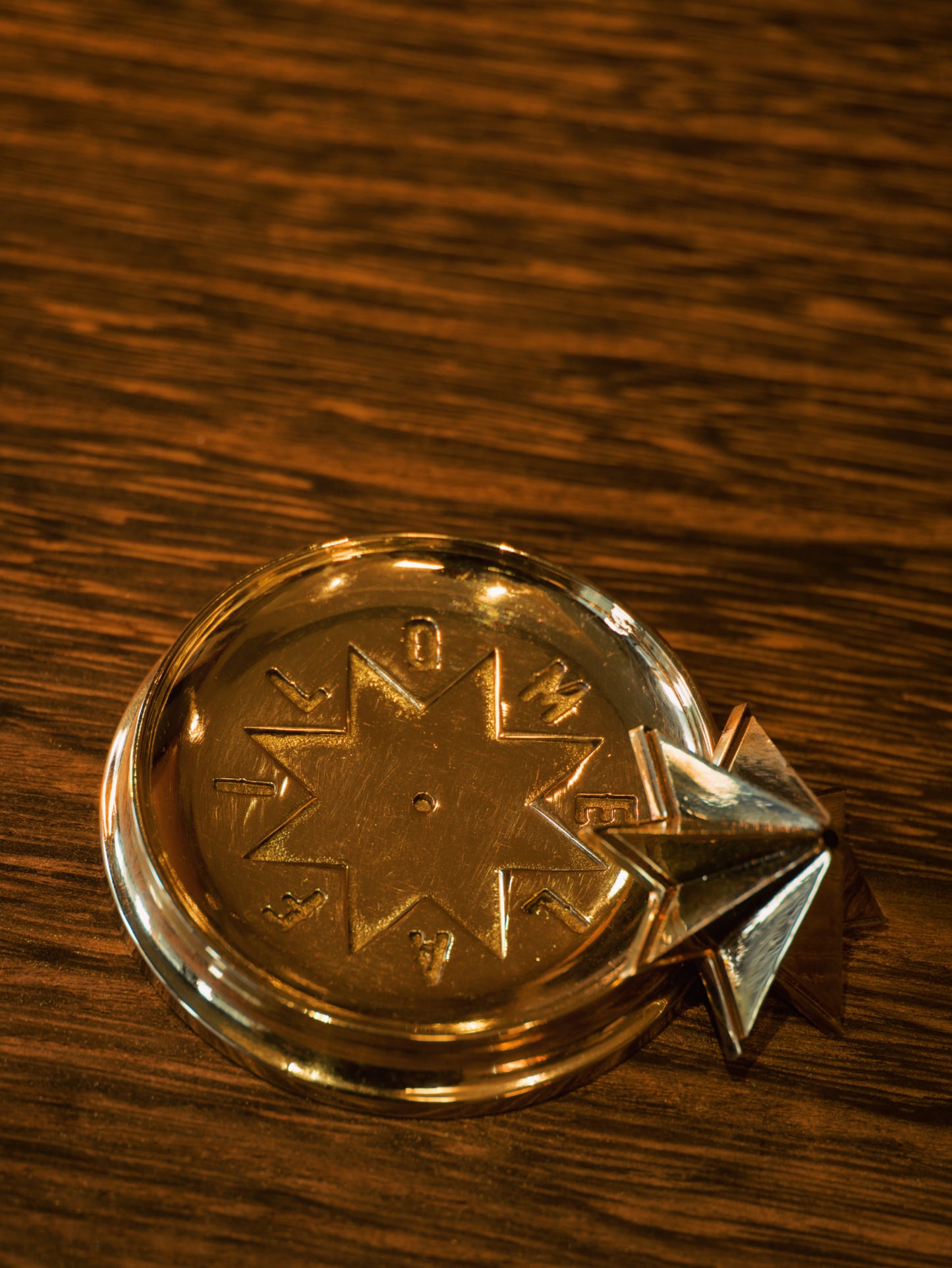 Filomela 八芒星インセンスホルダー