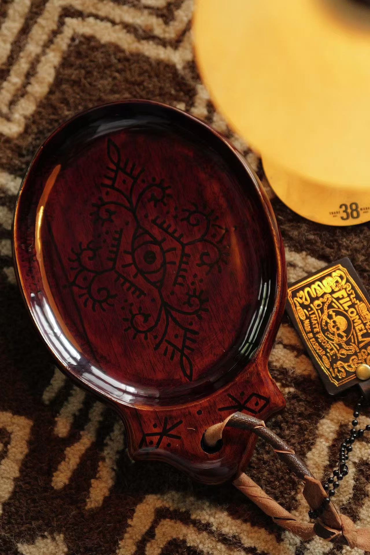 Filomela Wood Eyes Plate (SMALL)